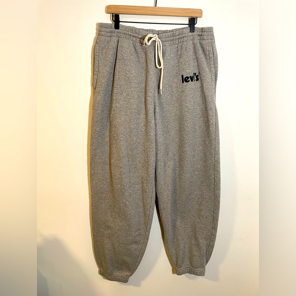Levi's Other - Levi's Light Grey Graphic Cotton Blend Sweatpants Men's Size XL Relax Athleisure